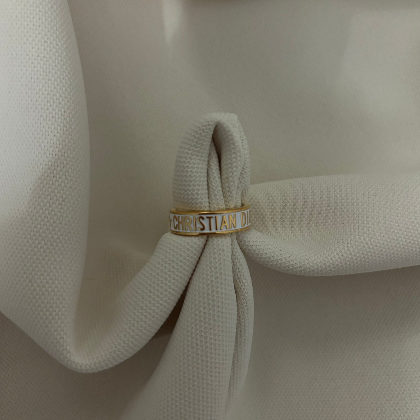 Cdion ring