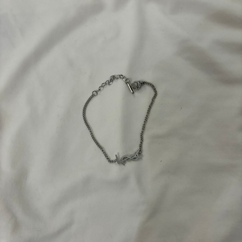 002 Yvara armband goud/zilver