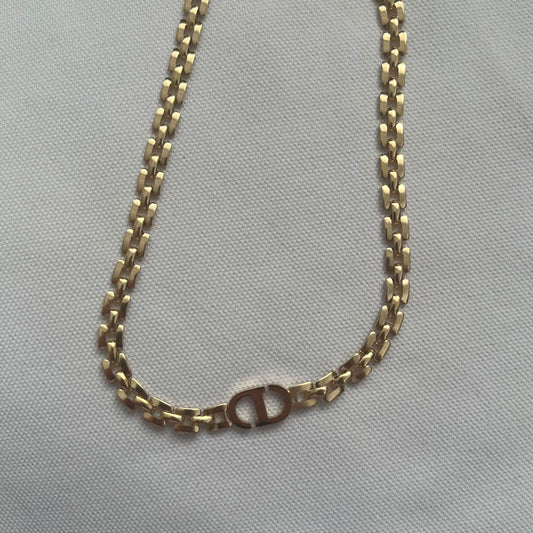 Christy choker